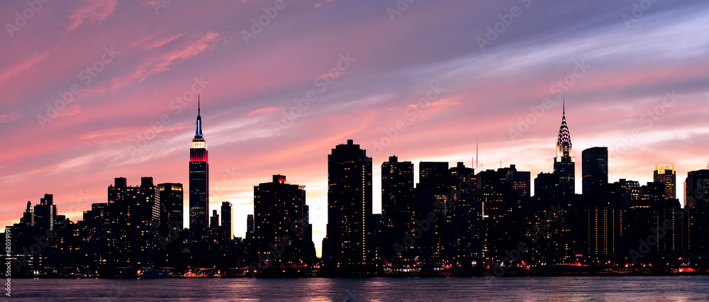 Fototapeta Panorama zachodu słońca na Manhattanie w Nowym Jorku