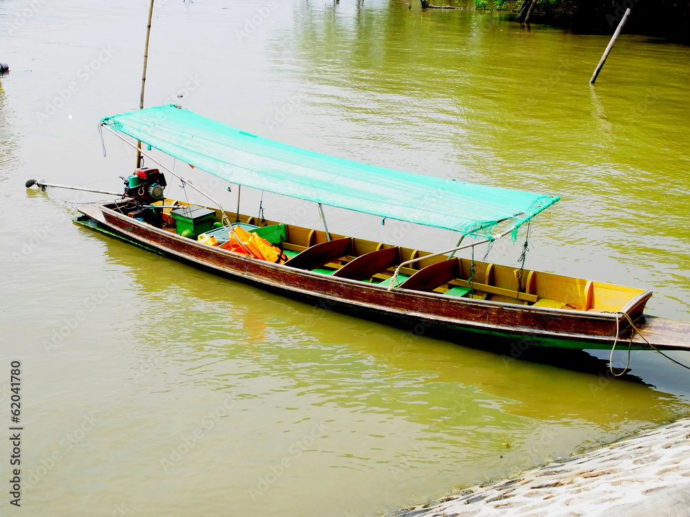 Obraz premium A motorboat