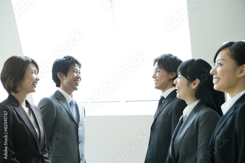 Canvas Print smiling boss and new employee