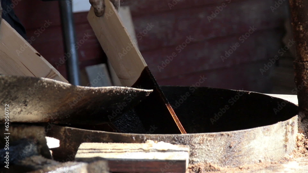 Cedar wooden shingle plywoods used to mix brown pine tar paint