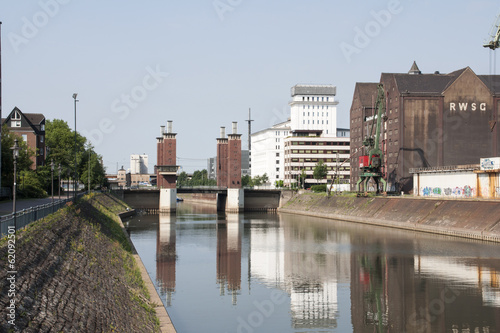Schwanentorbrücke Duisburg, Deutschland © sehbaer_nrw