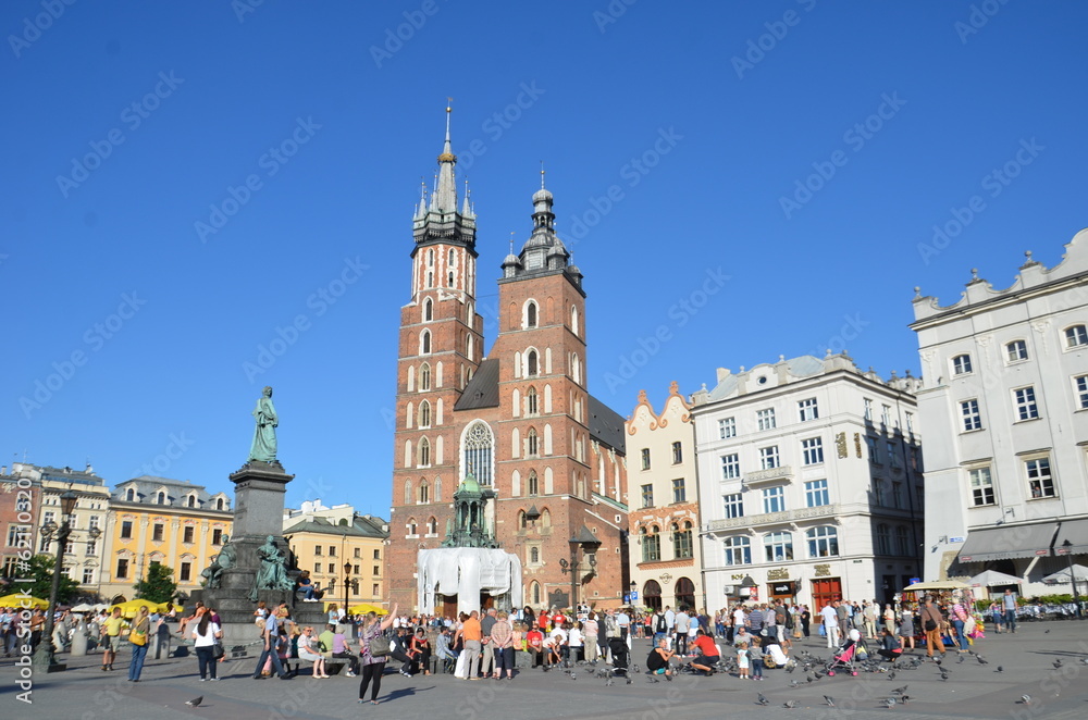Obraz premium Basilique Sainte Marie à krakow, Pologne
