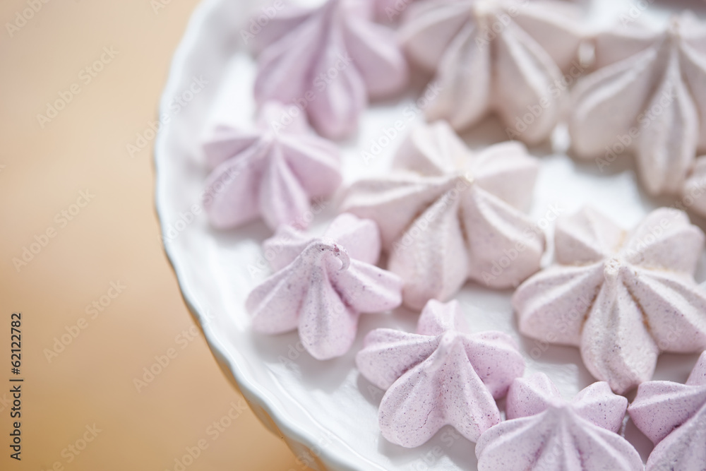 Cream meringues Cream meringues