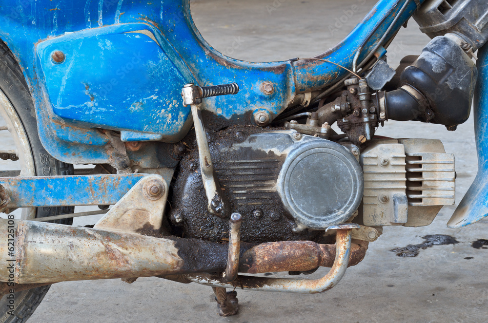 Fototapeta premium Dirty Motorcycle engine Mechine