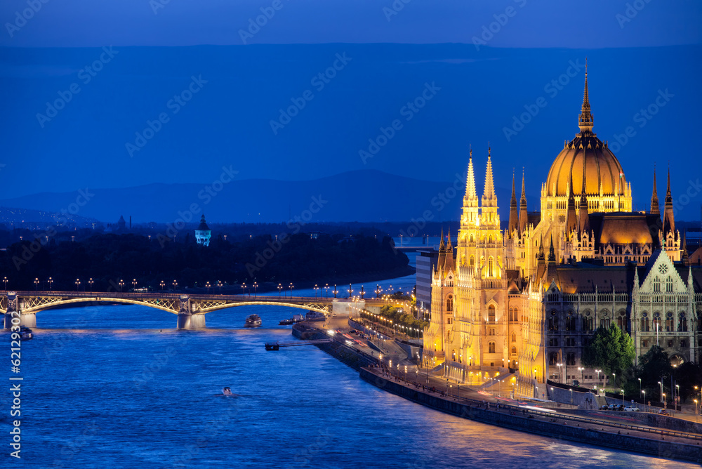 Fototapeta premium Budapeszt nocą