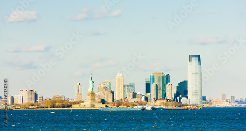 Statue of Liberty and New Jersey, New York, USA © Richard Semik