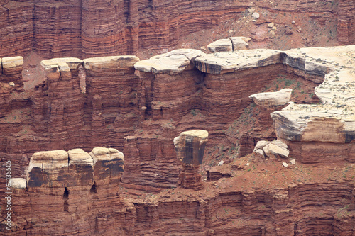 piton rocheux de canyonlands © fannyes