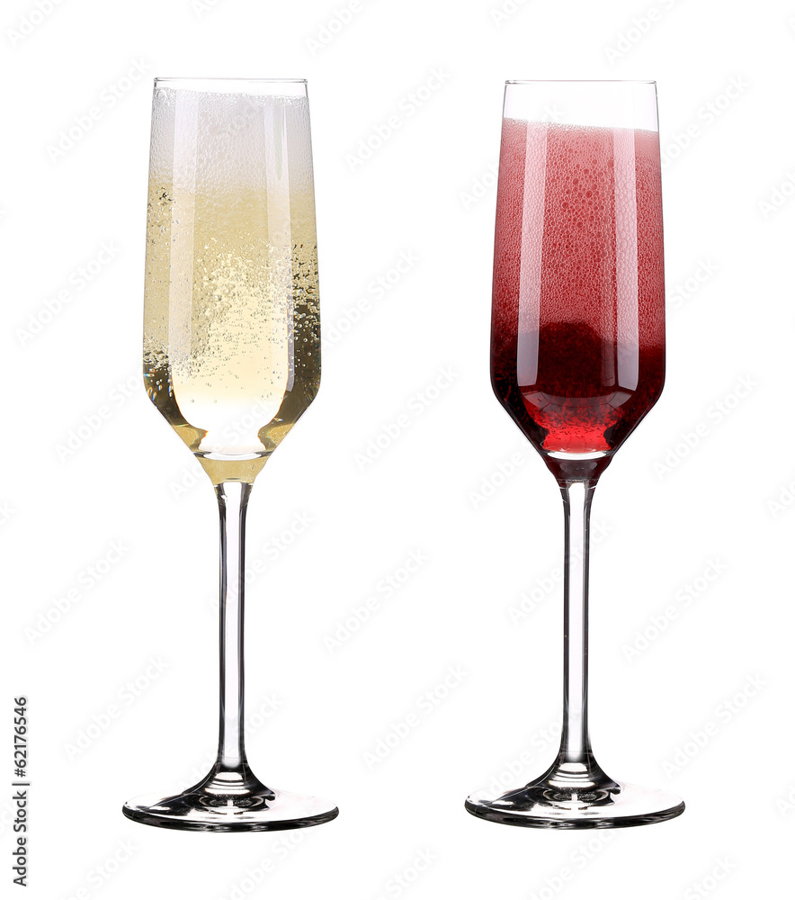 Pink and red champagne in glasses.