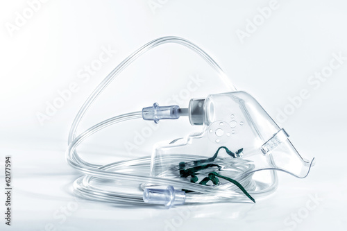 Obraz na plátně Monochrome image of an oxygen mask.