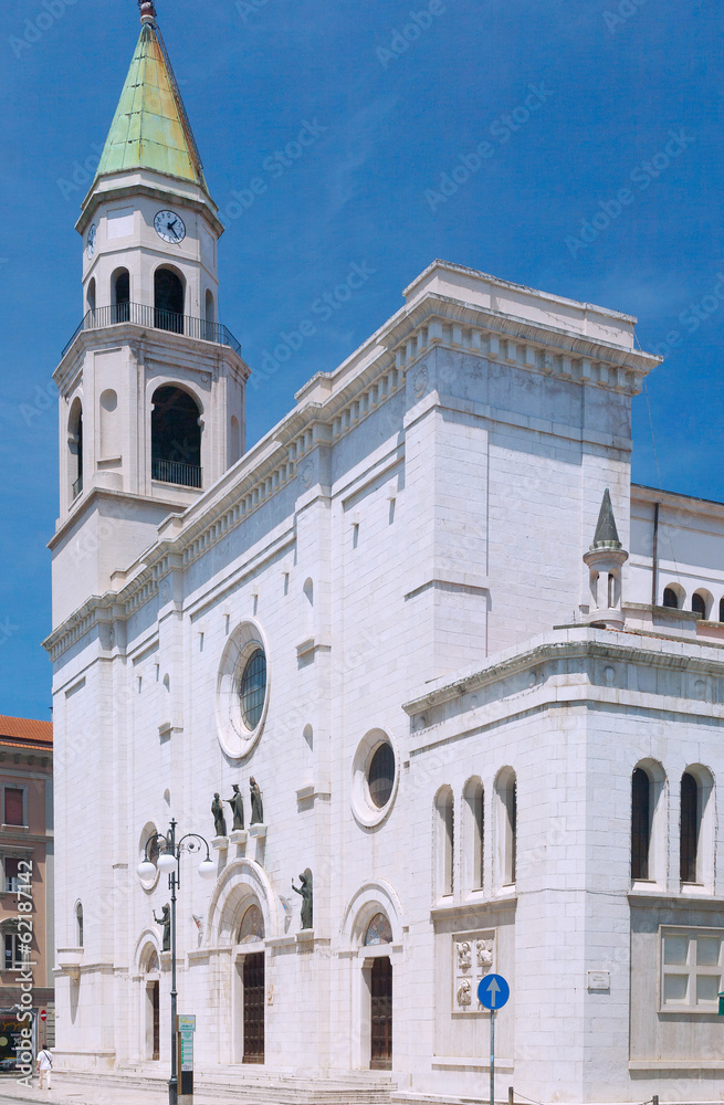 Abruzzen, Pescara, Duomo San Cetteo