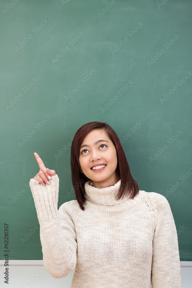 schülerin mit ideen