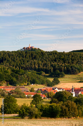 Landschaft mit Kahla und der Leuchtenburg photo