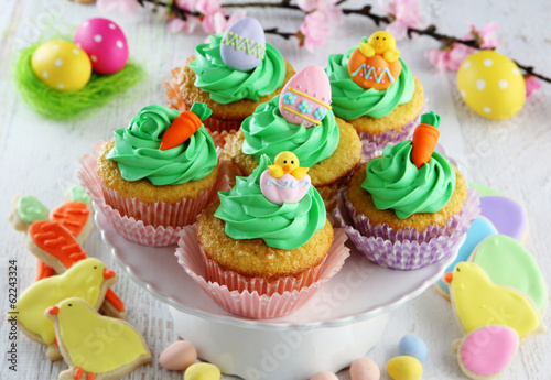 Photography easter cupcakes