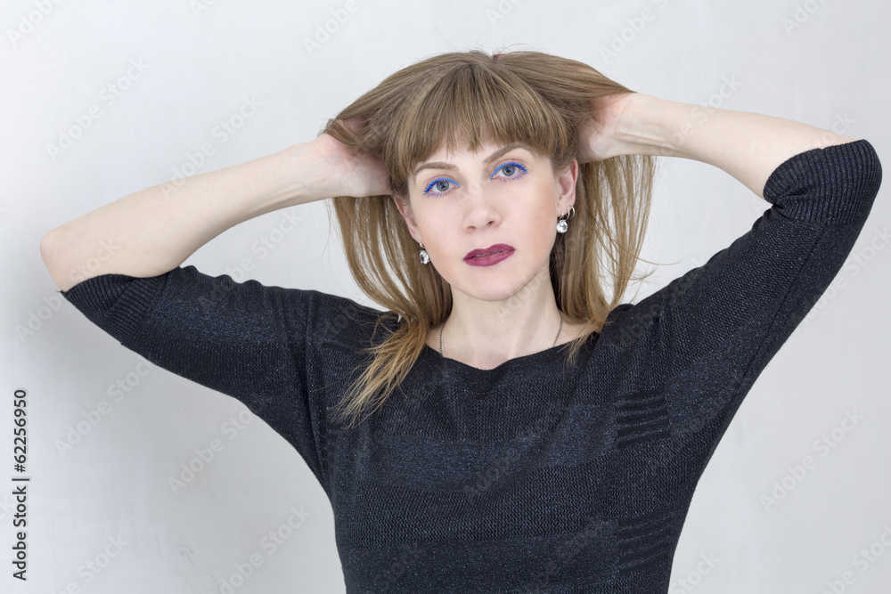 Portrait young beautiful woman Portrait young beautiful woman