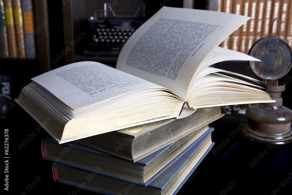 Naklejka premium vintage books