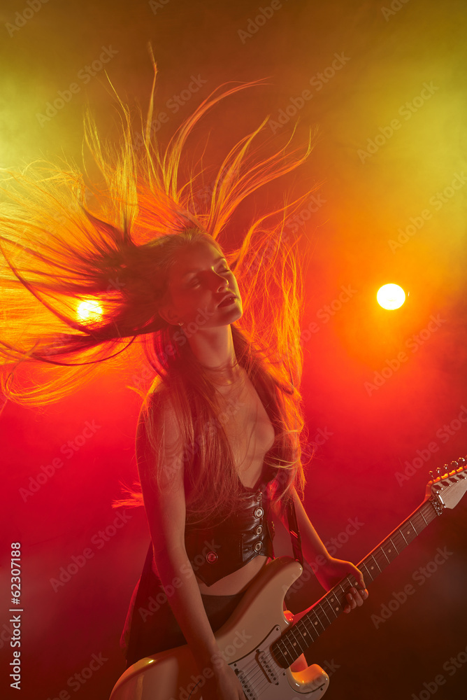 Rocking out! Rocking out!