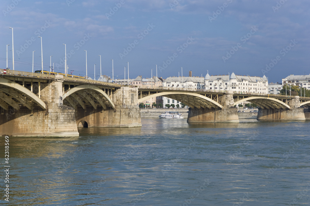 Brücke Brücke