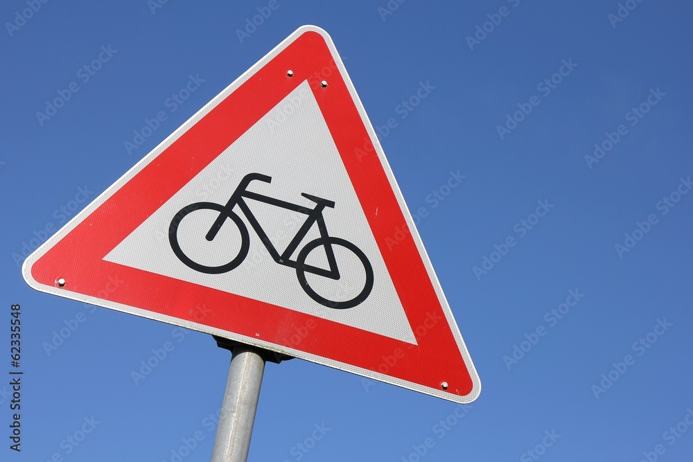 Deutsches Verkehrszeichen: Radverkehr Deutsches Verkehrszeichen: Radverkehr