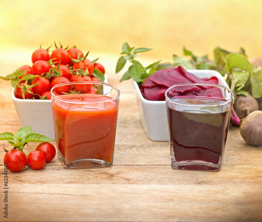 Tomato juice and beet juice Tomato juice and beet juice