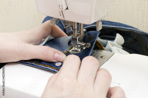 Sewing Machine with Needle