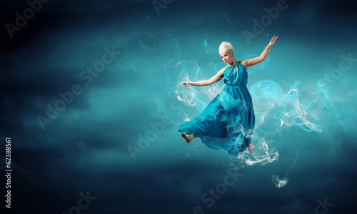 Wallpaper Mural Jumping woman Torontodigital.ca