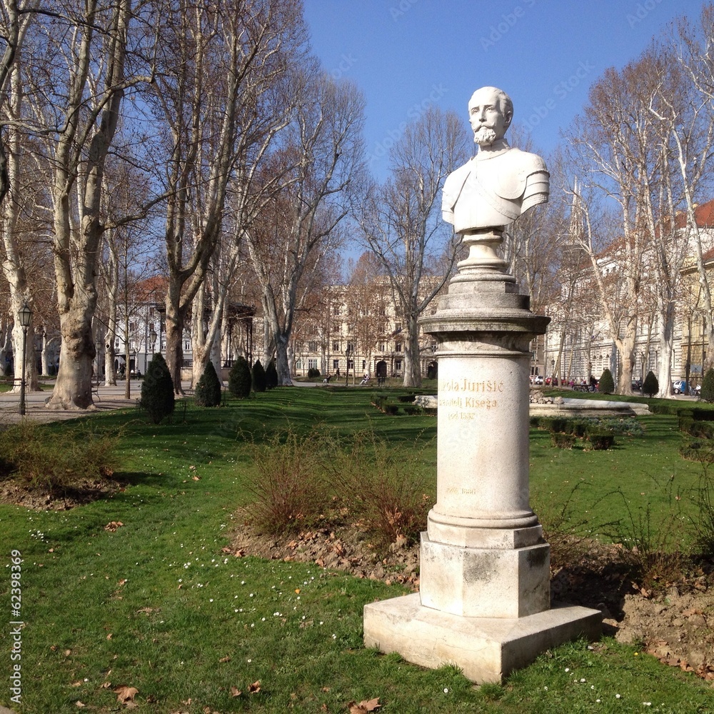 Obraz premium statue in zrinjevac park