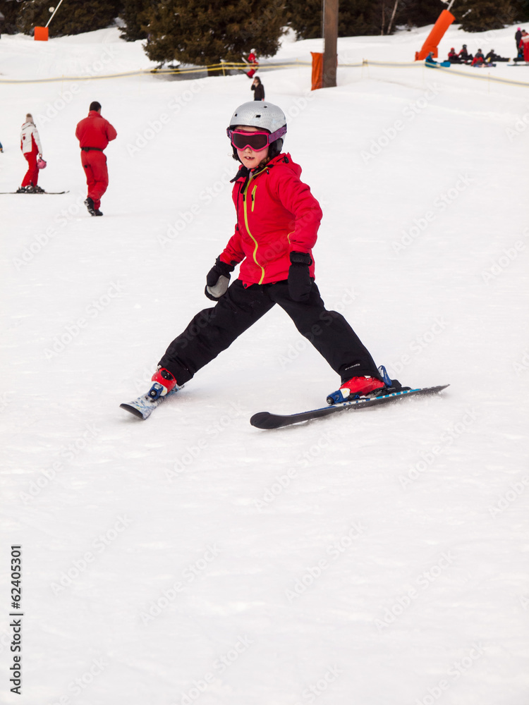 small girl skiing small girl skiing