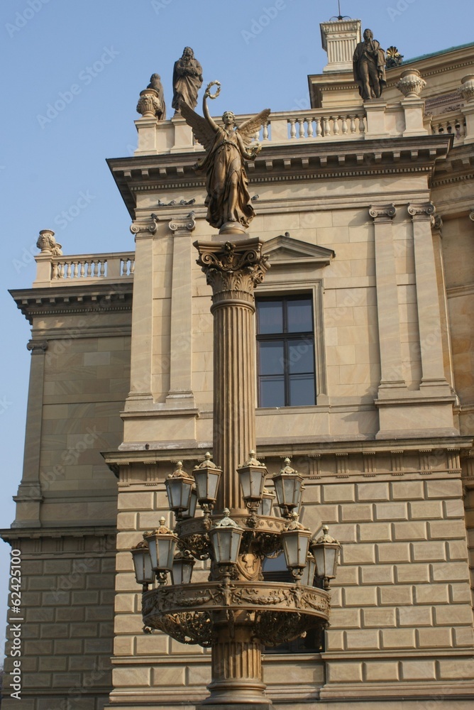 Naklejka premium Das Konzerthaus von Prag (Rudolfinum)