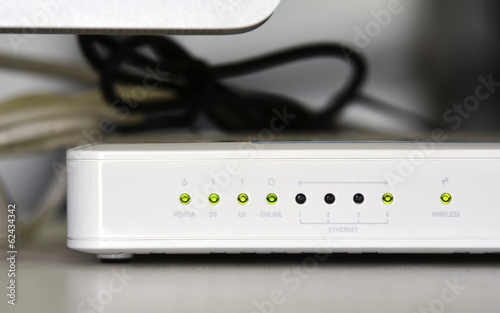 Foto adsl wifi router modem