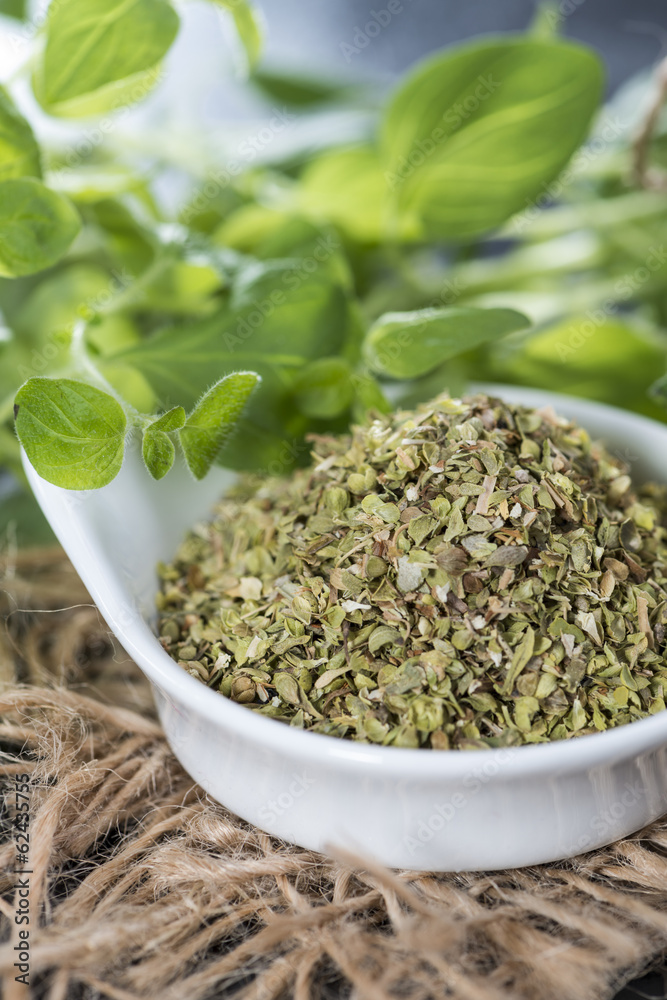 Small bowl with Shredded Oregano Small bowl with Shredded Oregano