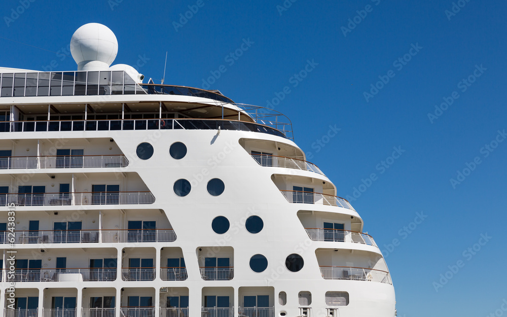 Naklejka premium Transatlantic