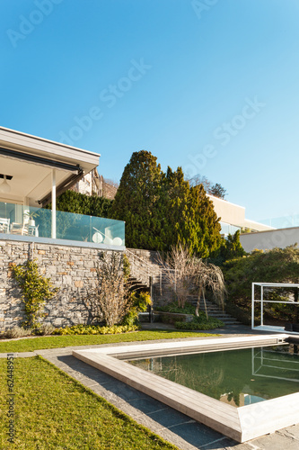 Modern house with swimming pool, view outdoor