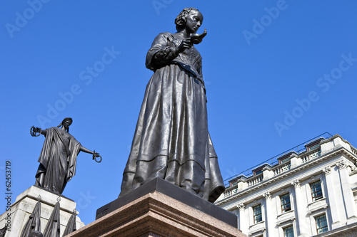 Fotografia Florence Nightingale Statue and Crimean War Memorial