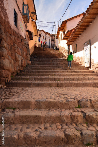 Calle en escalera en Cuzco . Perú © ginette laffargue