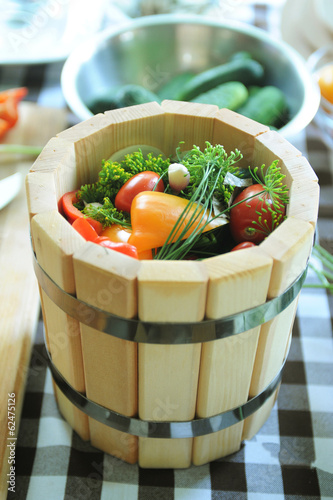 preserving tomatoes