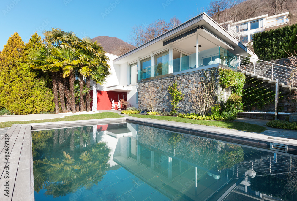 Modern house with swimming pool, view outdoor