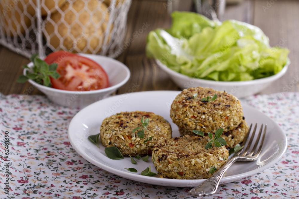 Vegan burgers with cauliflower Vegan burgers with cauliflower