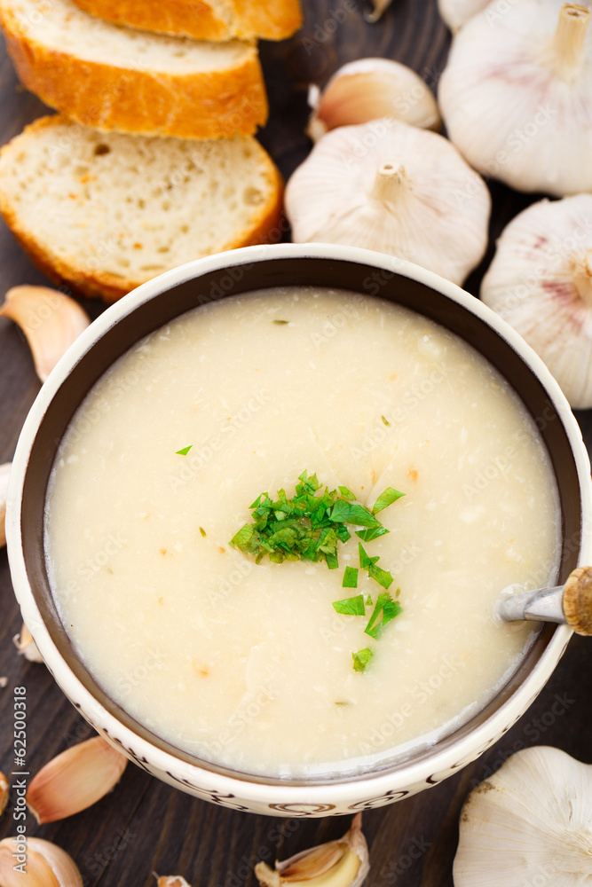 Garlic cream soup Garlic cream soup