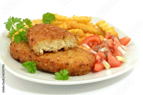 fries with fish cutlet