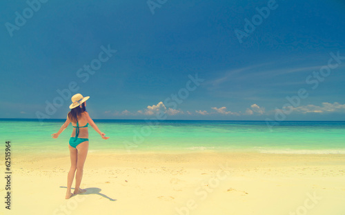 girl in beach © wong yu liang