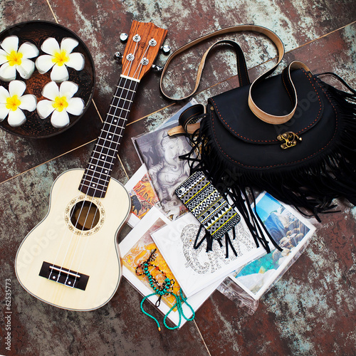 Guitar and postcards from Thai photo