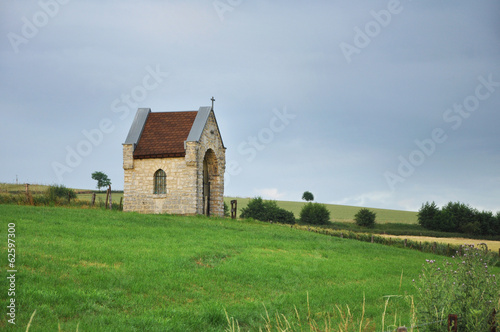 Konstfotografi Small field chapel in Dutch Limburg