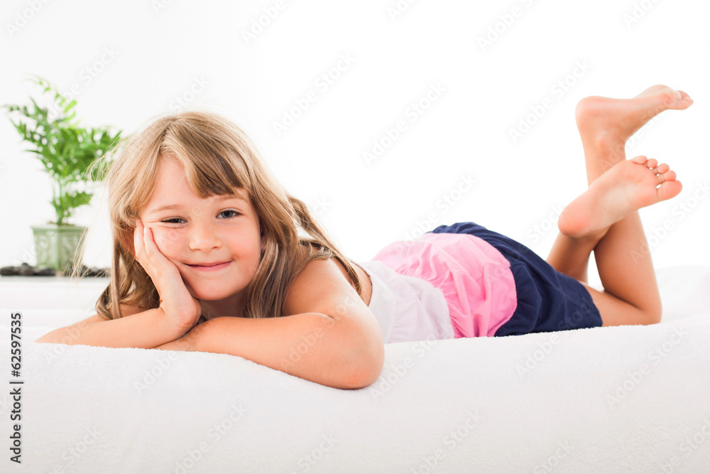Fototapeta premium Little girl