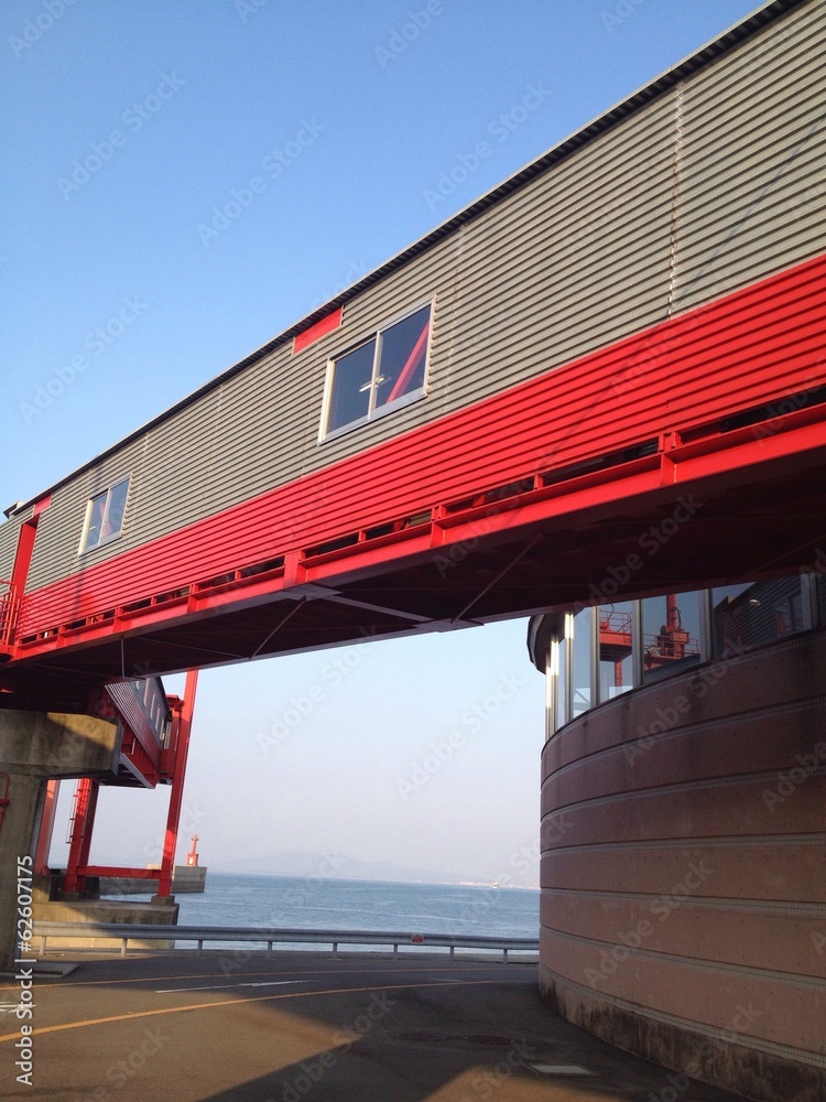 Fototapeta premium 抽象的な建物