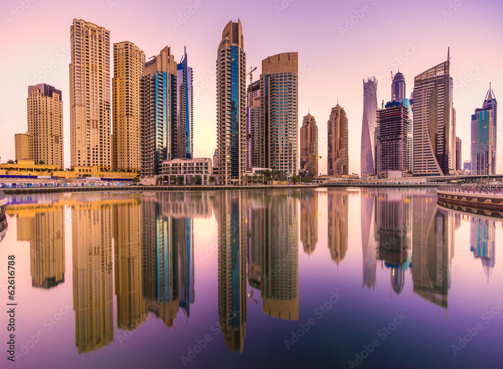 Naklejka premium Dubai Marina.