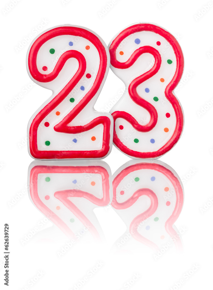 Rote Nummer 23 mit Reflexion Rote Nummer 23 mit Reflexion
