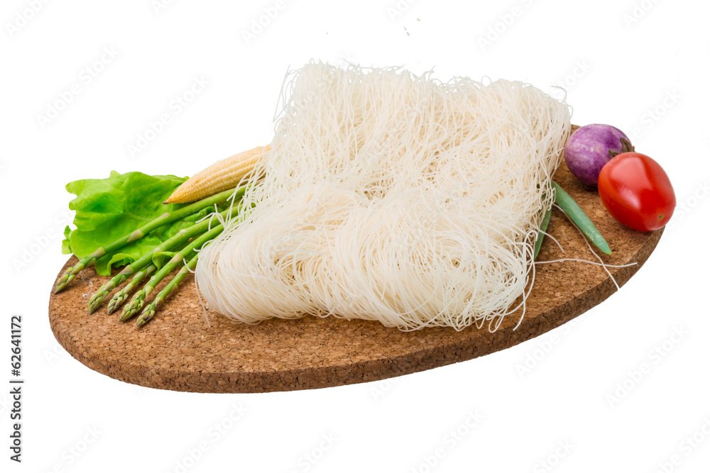 Raw rice noodles