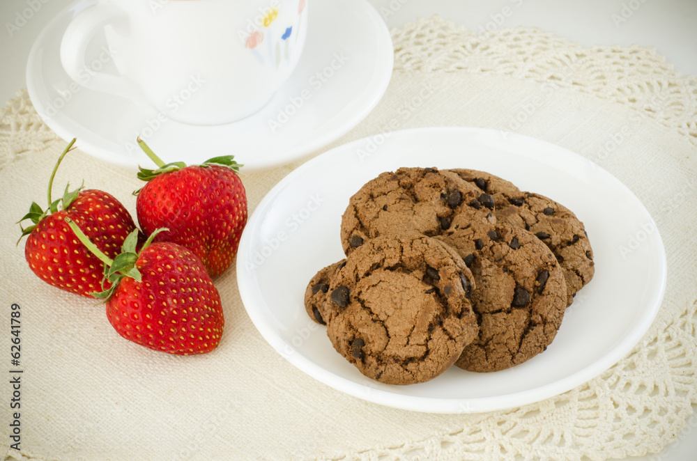 Chocolate cookie with strawberries Chocolate cookie with strawberries