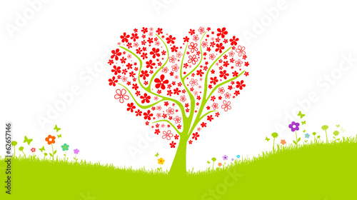 Blumenwiese mit Baum in Herzform © SimpLine