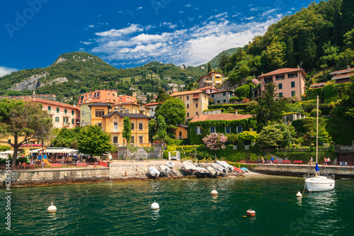 lake Como Italy © Victoria Schaad